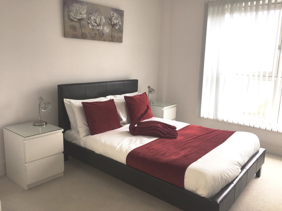 Linx Apartments Skyline Plaza Basingstoke Dış mekan fotoğraf
